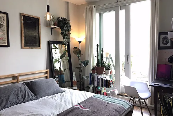 Rented by Carnegie Management Inc | media 6