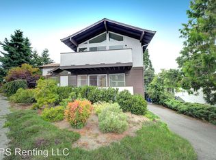 14320 Roosevelt Way N APT 101, Seattle, WA 98133