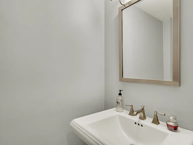 37 River Ridge Rd — Photo 18