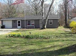 6905 W Maple St, Ludington, MI 49431