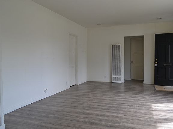 4th image of 1222 N Kenwood St