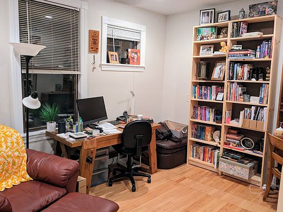 4th image of 5052 N Lawndale Ave #1