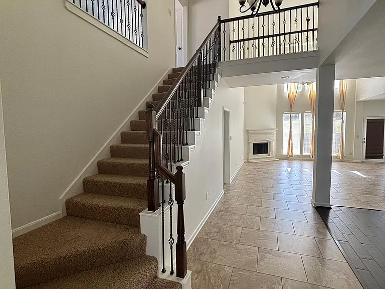 6222 Bristol Path Ln — Photo 12