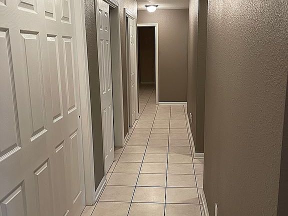 4th image of 6003 NE Kensington Ct #13-C