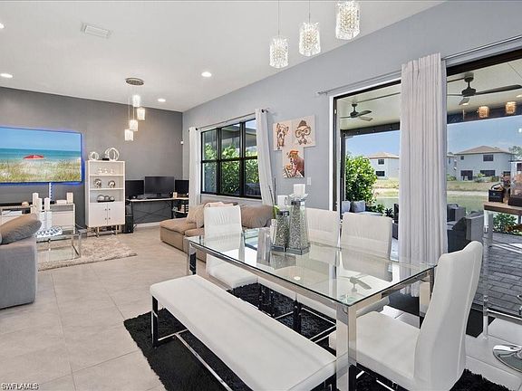 5th image of 8812 Madrid CIR