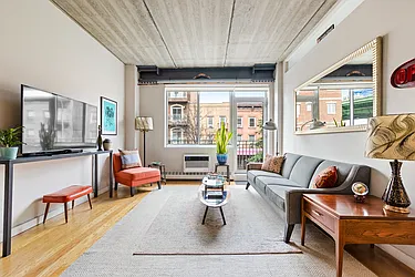 529 Court Street, #202