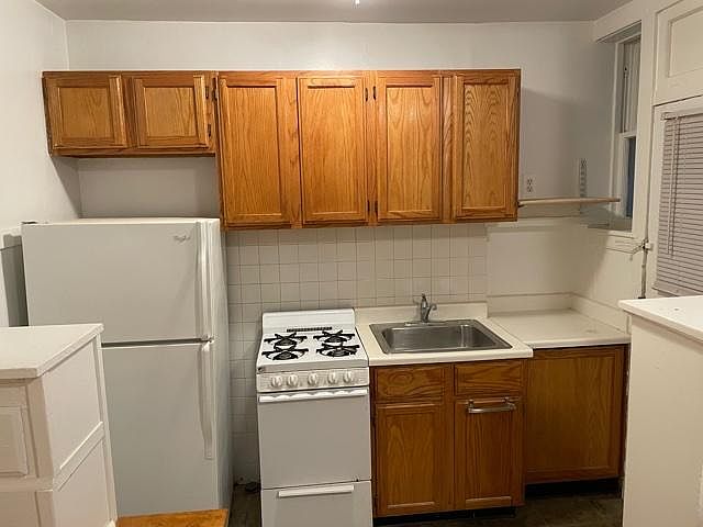 1st image of 4883 N Paulina St #1A