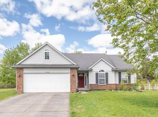 11000 Saddlebrook Dr, Pinckney, MI 48169