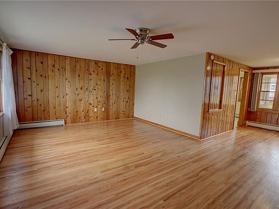 4th image of 3795 Yale Ave
