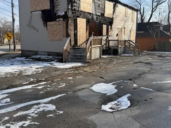 14214 Lincoln Ave, Dolton, IL 60419