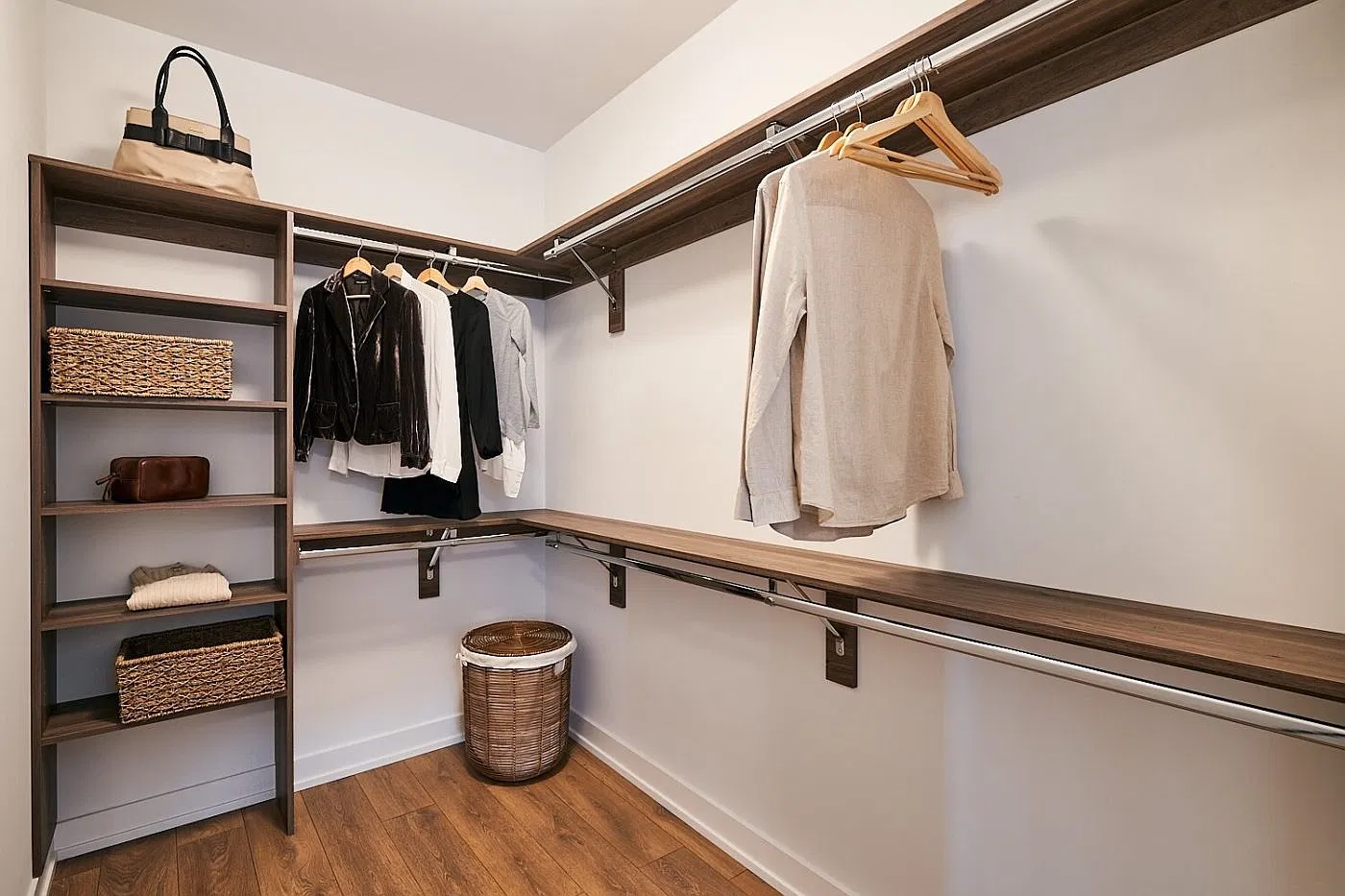 1129 N Wells St — Photo 3