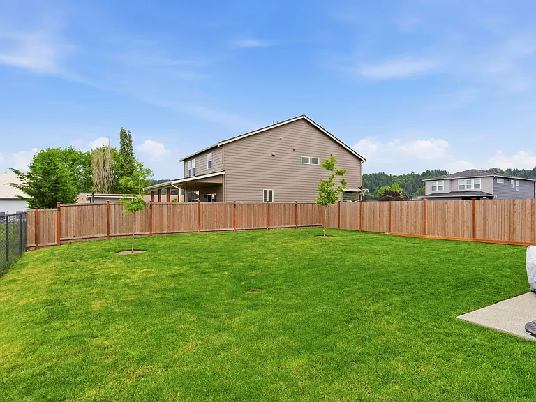 335 Belfair St SW — Photo 35