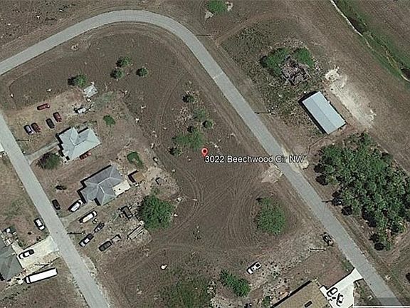 2nd image of 3022 NW Beechwood Cir