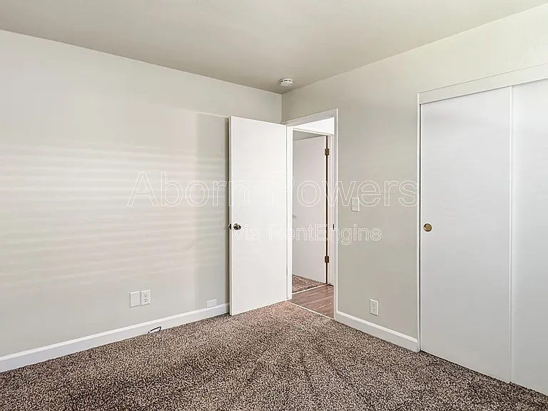 2760 Coloma St #3 — Photo 11