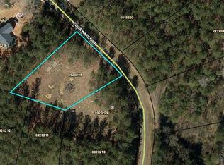 4 Edgewater Dr, Roanoke Rapids, NC 27870