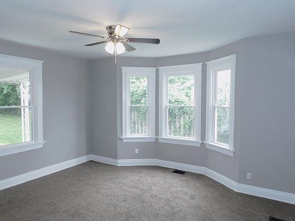 3rd image of 2608 Bushnell St