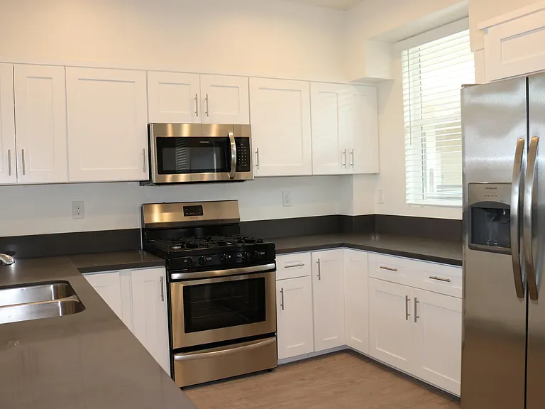7120 Bellaire Ave #210 — Photo 7