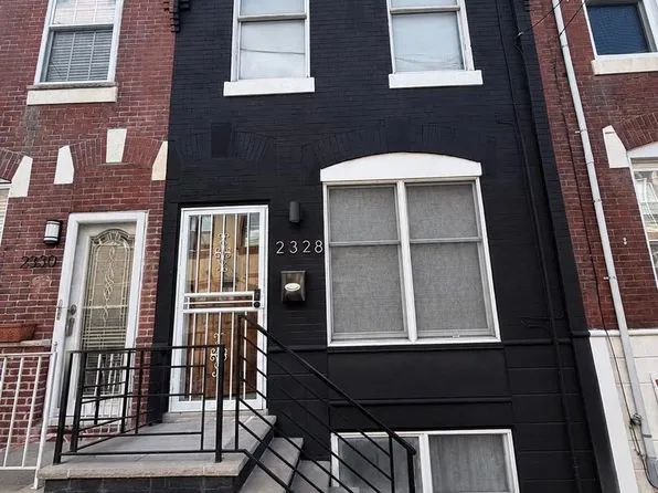 2328 S Warnock St, Philadelphia, PA 19148