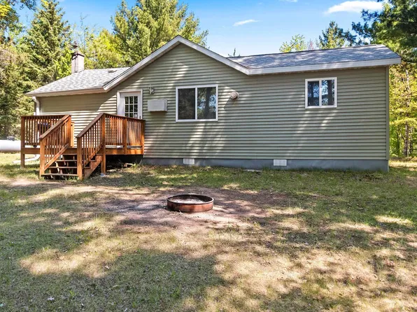 N12163 Tower Rd, Silver Cliff, WI 54104