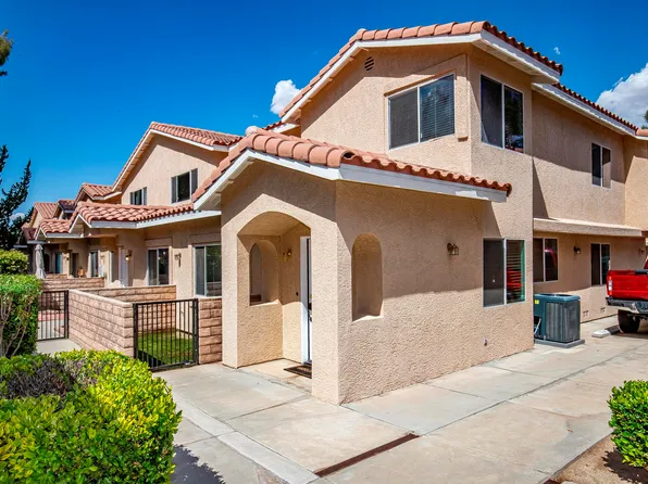 43473 30th St W Unit 4, Lancaster, CA 93536