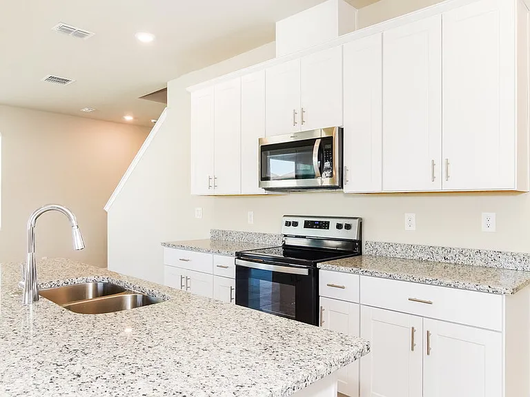 2484 Gold Dust Dr — Photo 8