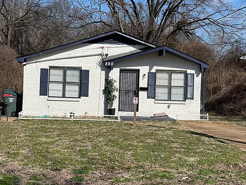 260 W Davant Ave Photo 1