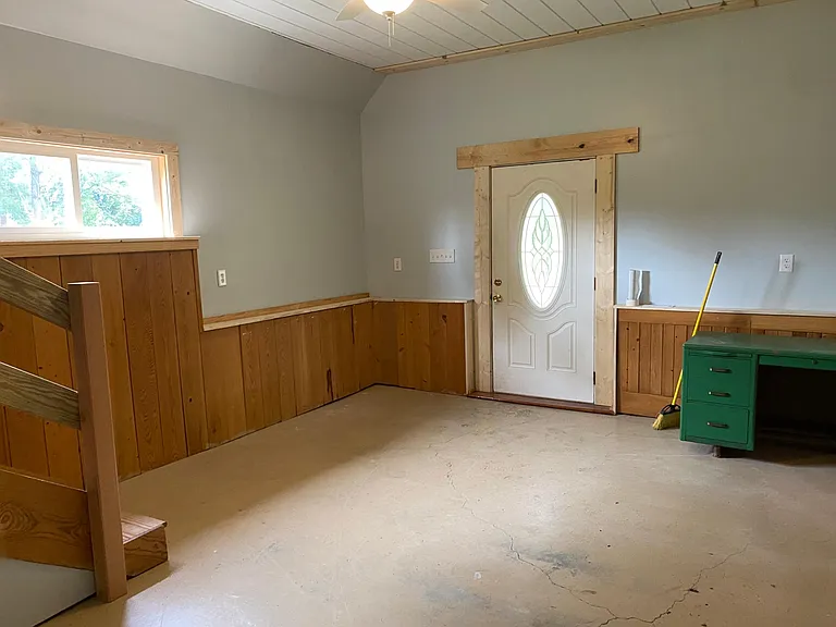 150 Lake Rd — Photo 18