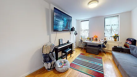 Rented by Bond New York