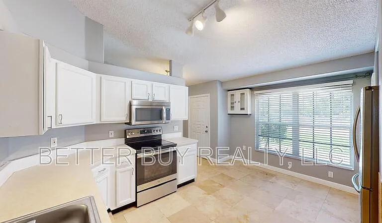 21 Palermo Ln — Photo 14