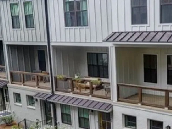 4469 Dalston Dr, Atlanta, GA 30342