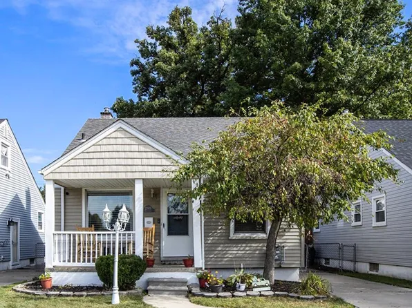 22655 California St, Saint Clair Shores, MI 48080
