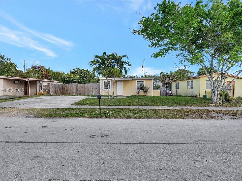 1st image of 1760 NW 25th Ave