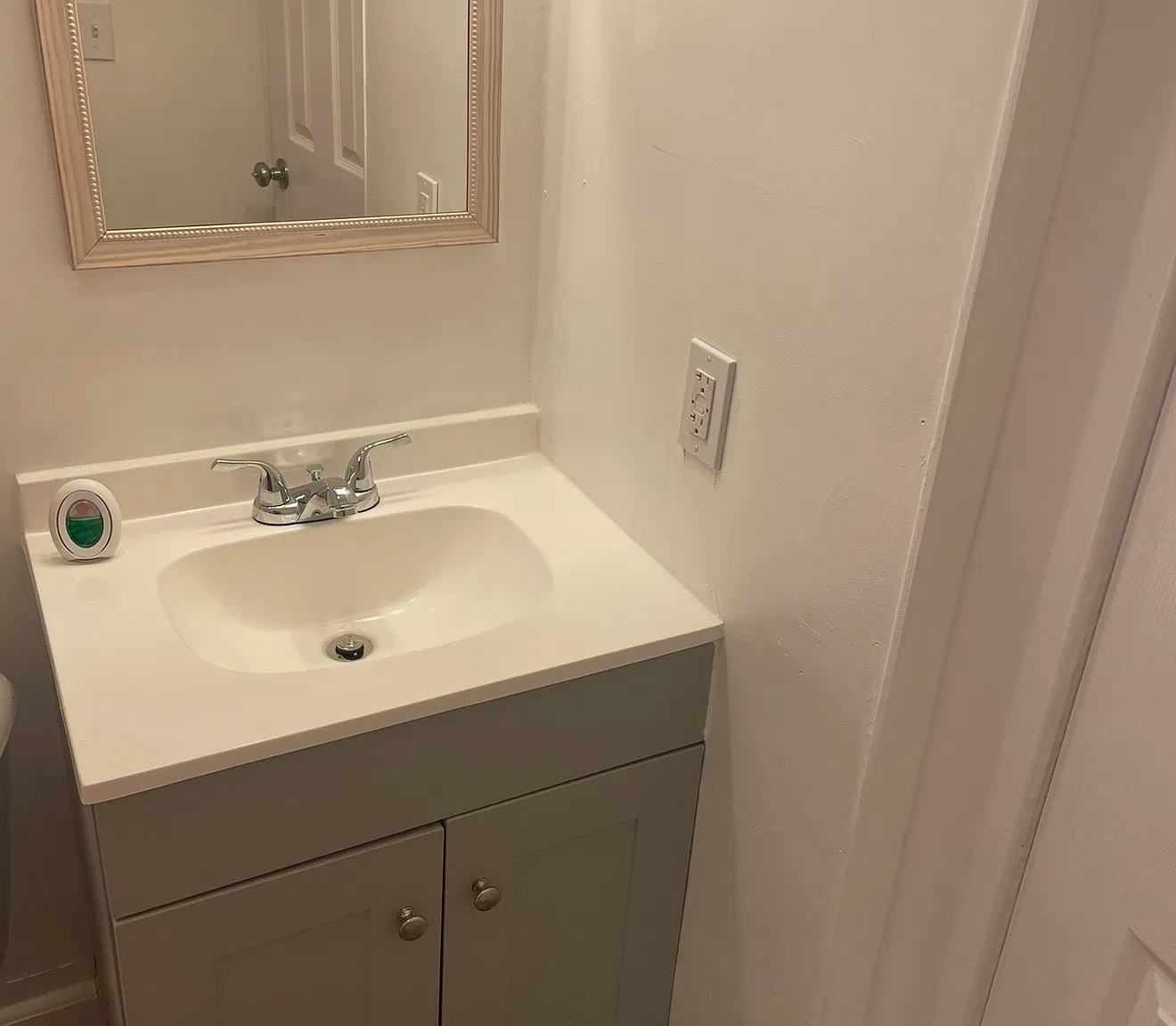 1 bed, $999 — Photo 4