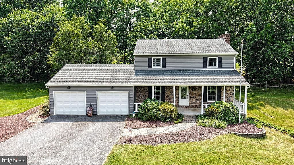 70 N Oneil St, Mohnton, PA 19540 | Zillow