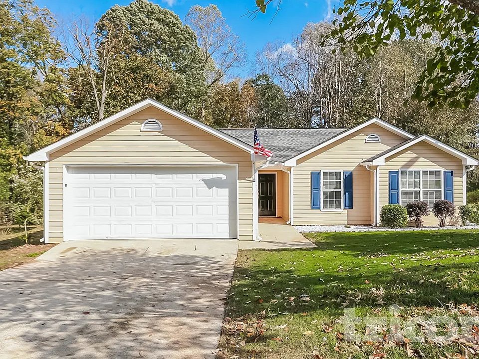 312 Reisling Dr