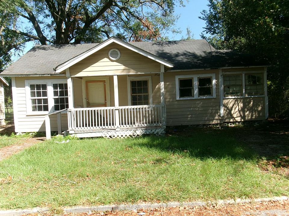 1st image of 404 Jl Lomax Dr