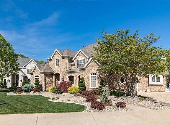 Meticulous Professional landscaping