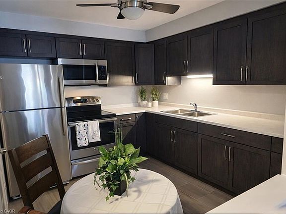 2nd image of 565 Greenfield Ave #106