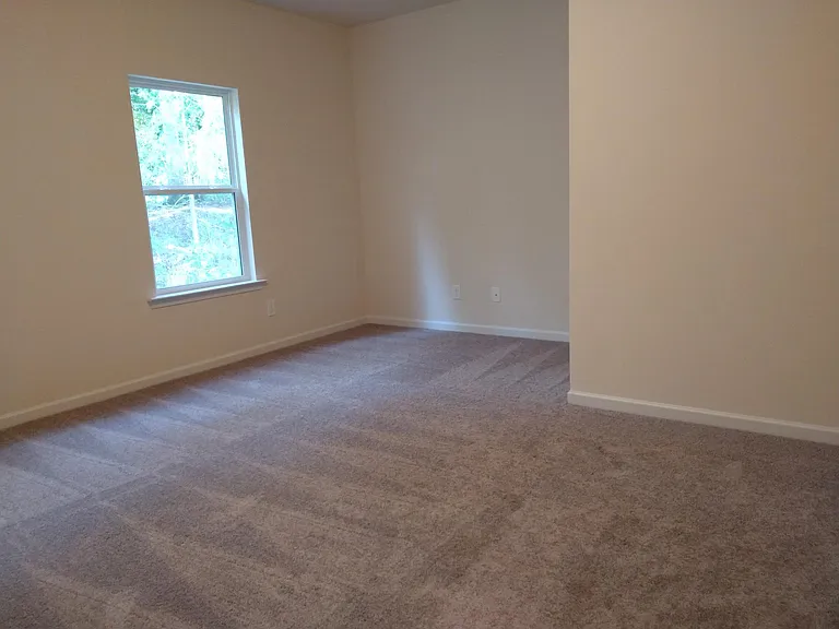 243 Centennial Cir — Photo 23