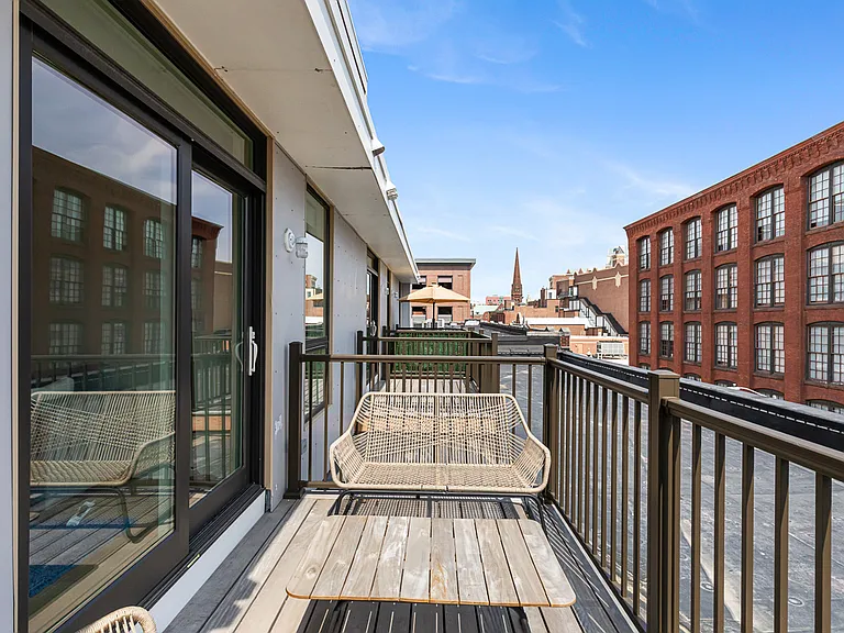 71 Richmond St #4B — Photo 30