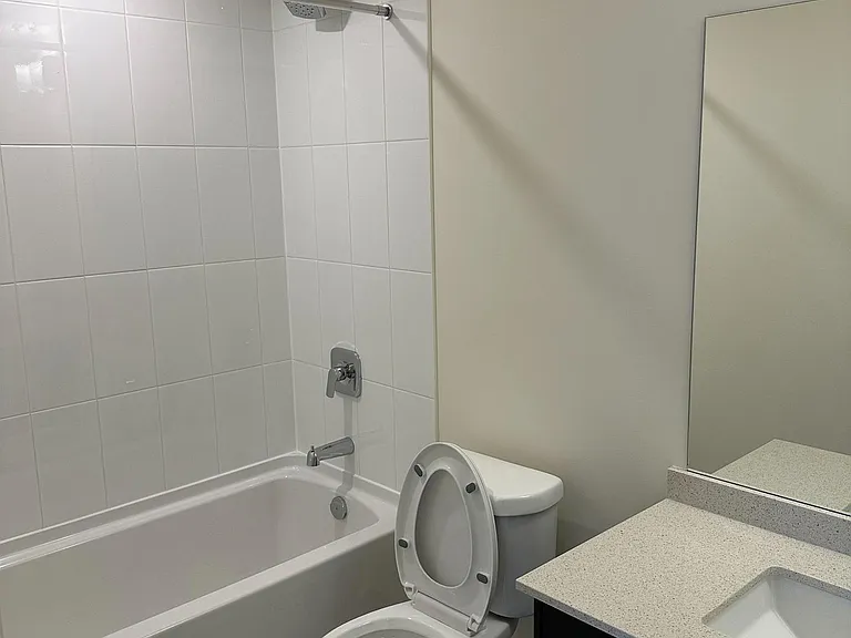 8960 Jane St #2212 — Photo 10