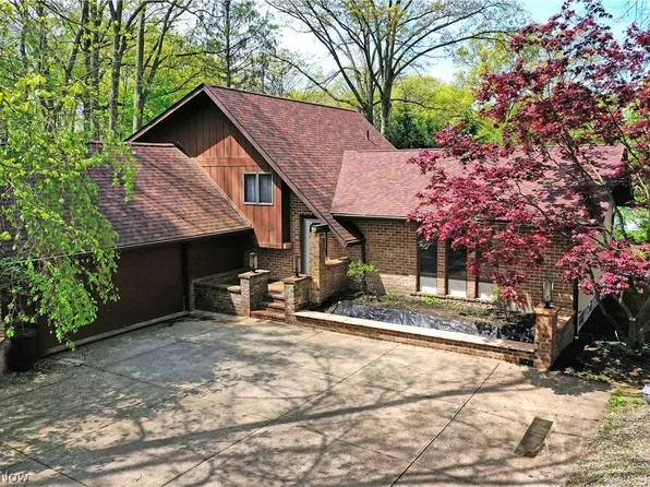 6632 Harrington Ave, Youngstown, OH 44512