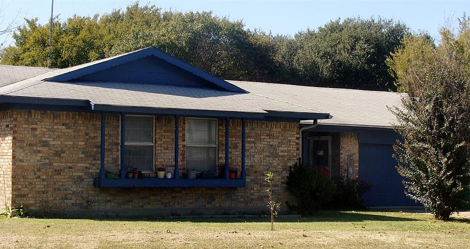 1st image of 813 S Avenue N