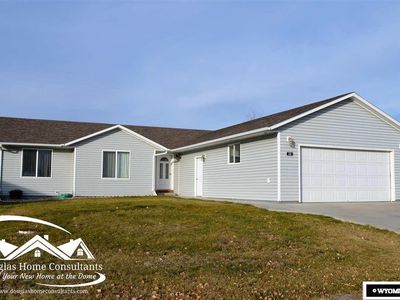 118 Bow St, Douglas, WY, 82633