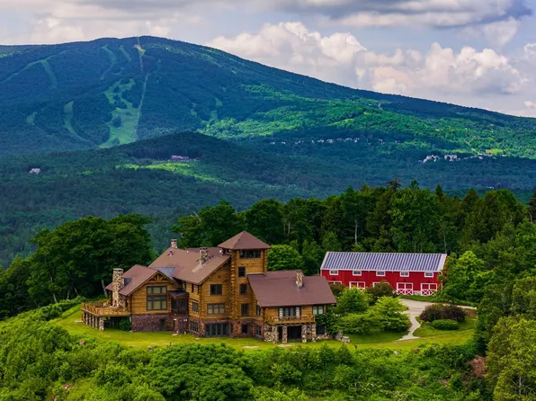 557 Trager Road, Jamaica, VT 05343