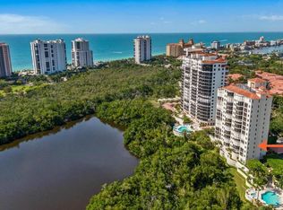 8990 Bay Colony Dr APT 401, Naples, FL 34108