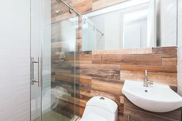 Rented by Nooklyn NYC LLC | media 46