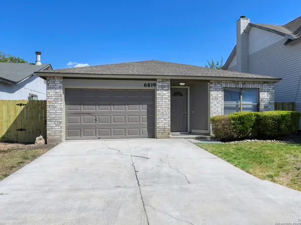 6819 Columbia Ridge, Converse, TX 78109