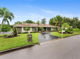 9900 NW 14th Ct, Pompano Beach, FL 33071