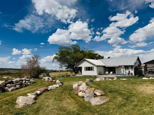 70331 Buckhorn Rd, Montrose, CO 81403